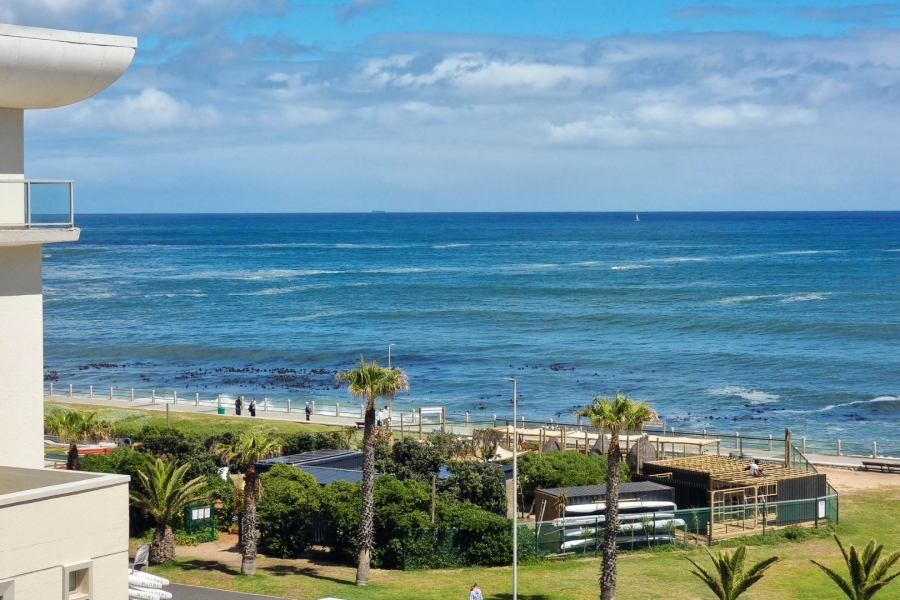 1 Bedroom Property for Sale in Three Anchor Bay Western Cape